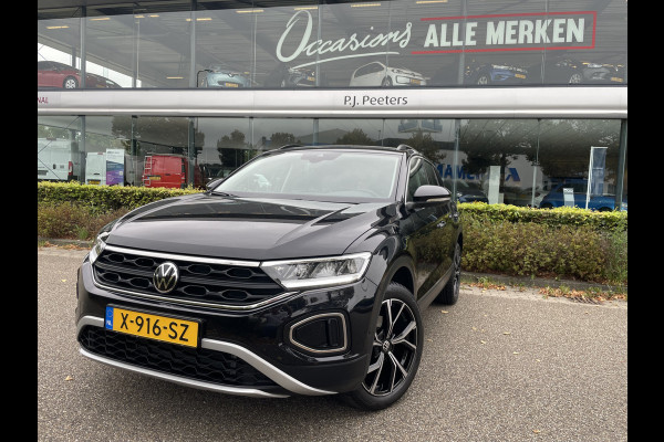 Volkswagen T-Roc 1.0 TSI Life Business Airco - cruise control -  parkeersensoren voor en achter - Navigatie -  Dakrails - Lederen stuurwiel