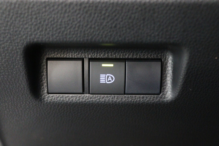 Toyota RAV4 2.5 Hybrid Active Camera, ACC, LED, Apple Carplay, Lane Assist, Climate, DAB