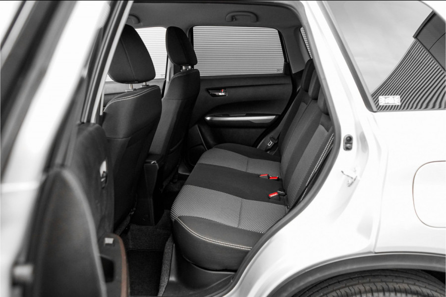 Suzuki Vitara 1.4 Boosterjet Hybrid 140PK Navi Camera