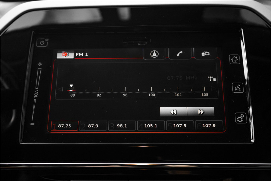 Suzuki Vitara 1.4 Boosterjet Hybrid 140PK Navi Camera
