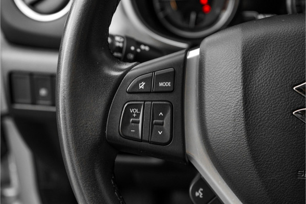 Suzuki Vitara 1.4 Boosterjet Hybrid 140PK Navi Camera