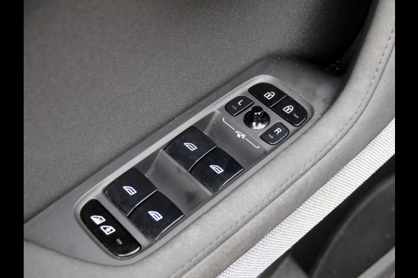 Polestar 2 Long Range Dual Motor Launch Edition 78kWh | Performance Pack | Panoramadak | Harman Kardon | 360 Camera |