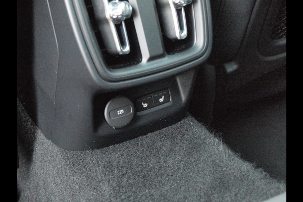 Polestar 2 Long Range Dual Motor Launch Edition 78kWh | Performance Pack | Panoramadak | Harman Kardon | 360 Camera |