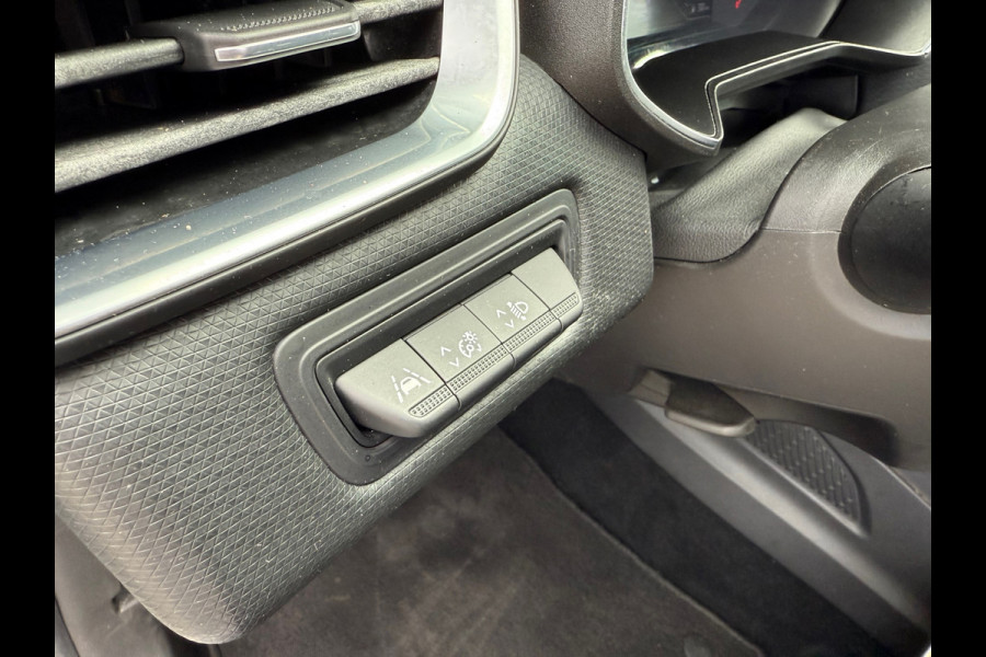 Renault Clio 1.0 TCe Intens - LED - Climate - Navi - 17” LMV - Org.NL