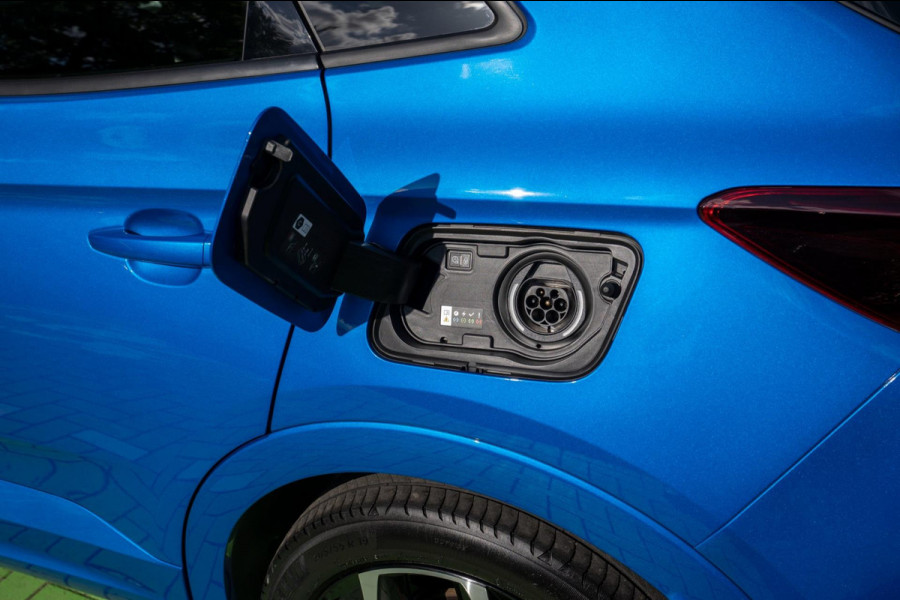 Opel Grandland 1.6 Turbo Plug-In Hybrid Ultimate | Prijs rijklaar incl. 12 mnd garantie | Memory lederen stoelen Camera Blindspot