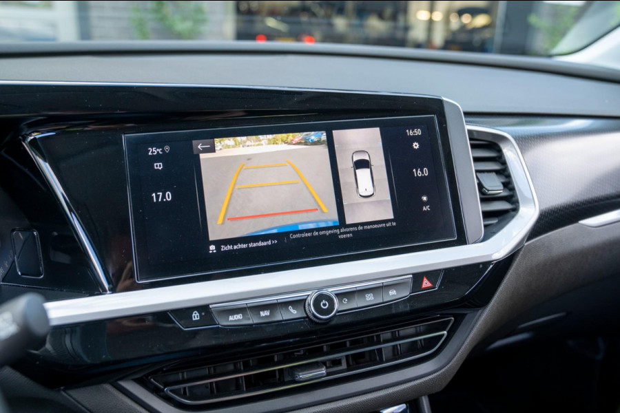 Opel Grandland 1.6 Turbo Plug-In Hybrid Ultimate | Prijs rijklaar incl. 12 mnd garantie | Memory lederen stoelen Camera Blindspot