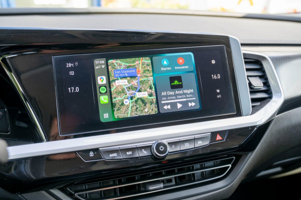 Opel Grandland 1.6 Turbo Plug-In Hybrid Ultimate | Prijs rijklaar incl. 12 mnd garantie | Memory lederen stoelen Camera Blindspot