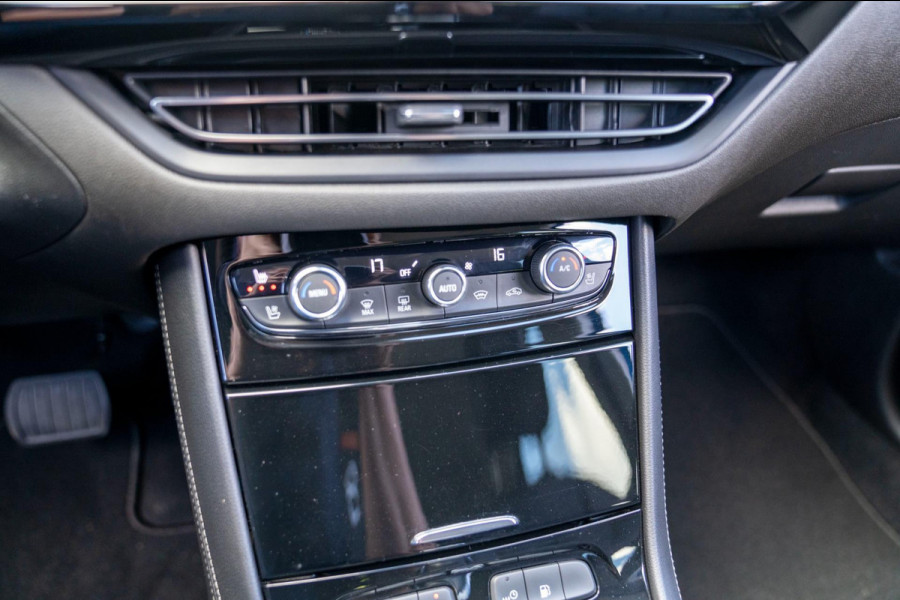 Opel Grandland 1.6 Turbo Plug-In Hybrid Ultimate | Prijs rijklaar incl. 12 mnd garantie | Memory lederen stoelen Camera Blindspot