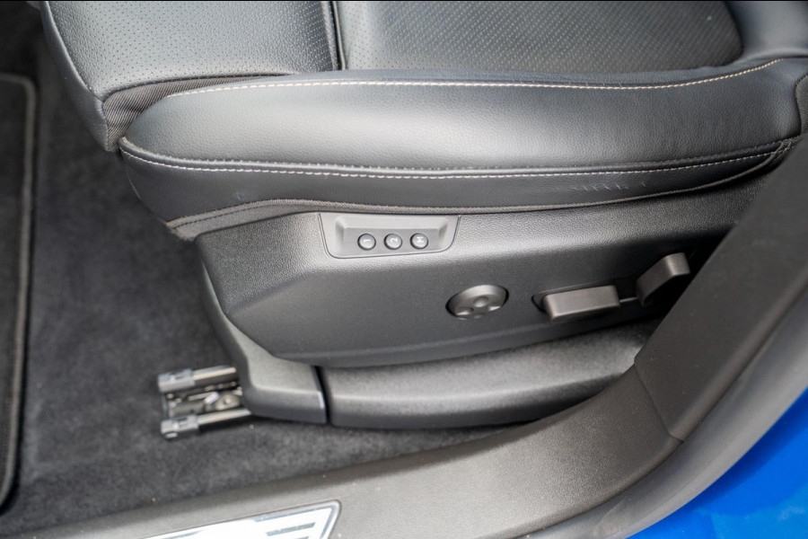 Opel Grandland 1.6 Turbo Plug-In Hybrid Ultimate | Prijs rijklaar incl. 12 mnd garantie | Memory lederen stoelen Camera Blindspot