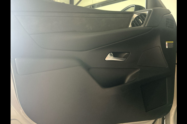 DS DS 3 Crossback E-Tense So Chic 50 kWh | Lederen Bekleding | Head Up Display | Zwart dak | SoH (batterijcheck) 90,8 % score!