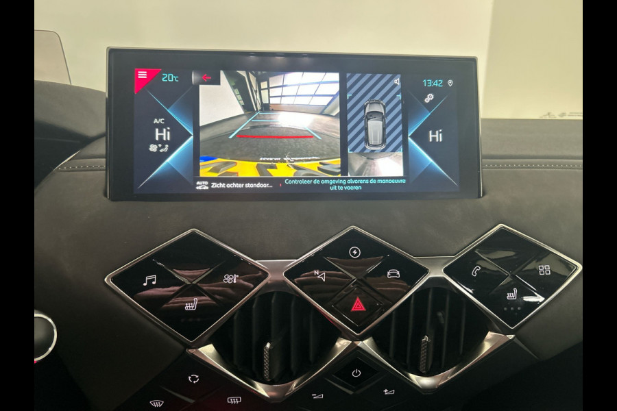 DS DS 3 Crossback E-Tense So Chic 50 kWh | Lederen Bekleding | Head Up Display | Zwart dak | SoH (batterijcheck) 90,8 % score!