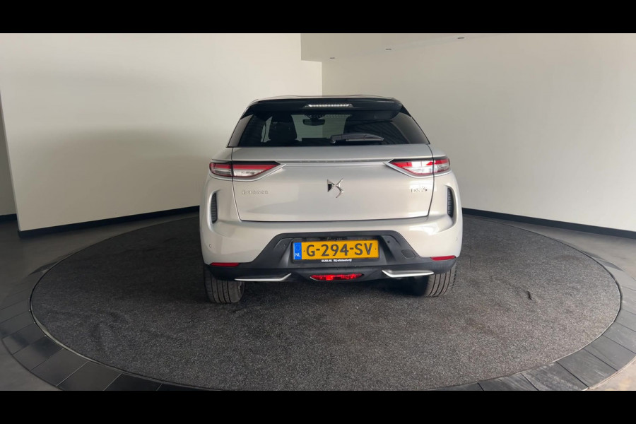 DS DS 3 Crossback E-Tense So Chic 50 kWh | Lederen Bekleding | Head Up Display | Zwart dak | SoH (batterijcheck) 90,8 % score!