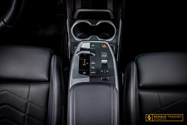 BMW X1 SDrive18i|Pano|E-stoel|H&K|Memory|Leder|Garantie|Cam