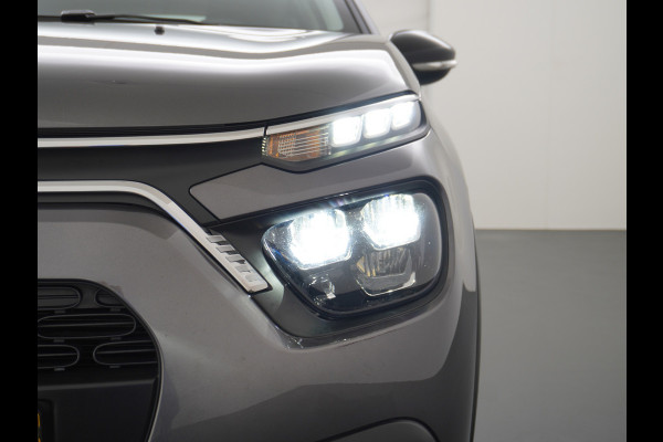 Citroën C3 1.2I 83PK Navi Ecc Apple Carplay Android Auto Cruise Control C-Series 16"lm Regensensor Spoorassistent ldws Bluetooth Pack Safety Lmv Origin. NLse auto  € 24.000 nieuw! 1e Eigenaar