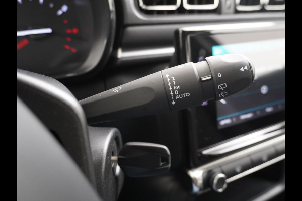 Citroën C3 1.2I 83PK Navi Ecc Apple Carplay Android Auto Cruise Control C-Series 16"lm Regensensor Spoorassistent ldws Bluetooth Pack Safety Lmv Origin. NLse auto  € 24.000 nieuw! 1e Eigenaar
