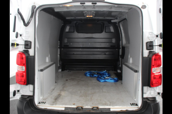Opel Vivaro 2.0 CDTI 145pk Automaat L2H1 Edition 3-zits Demo! Navigatie Airco Bluetooth Trekhaak Parkeer sensoren