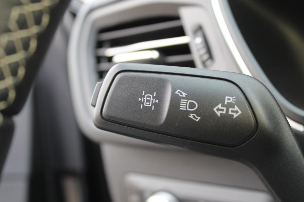 Ford Kuga 2.5 PHEV Vignale | Nieuwstaat 1e Eigenaar | NL Auto | B&O | Head-up | 20"