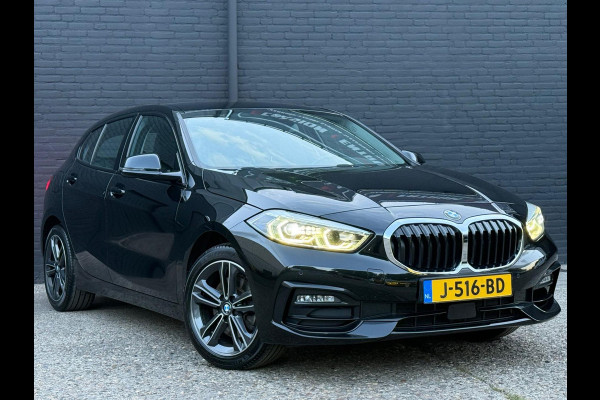 BMW 1-serie 118i Executive Edition | M SPORT | CARPLAY | LEER | MULTI STUUR | TREKHAAK