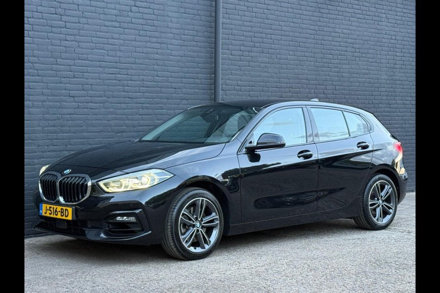 BMW 1-serie 118i Executive Edition | M SPORT | CARPLAY | LEER | MULTI STUUR | TREKHAAK