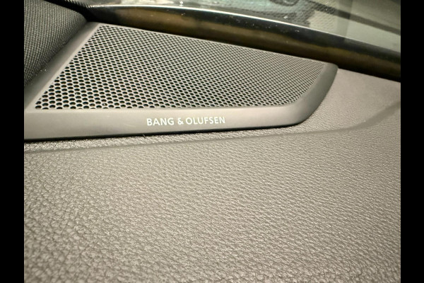 Audi Q3 Sportback 35 TFSI S-LINE BLACK-LINE V-COCKPIT/DAB/CARPLAY/M-STOEL/B&O/NAVI///