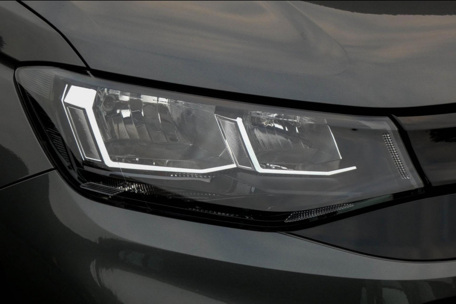 Volkswagen Caddy Cargo 2.0 TDI Style | DIGITAAL DISPLAY | LEDEREN STOELEN | NAVIGATIE | APLLE CARPLAY / ANDROID AUTO Volkswagen Caddy Cargo 2.0 TDI Style | DIGITAAL DISPLAY | LEDEREN STOELEN | NAVIGATIE | APLLE CARPLAY / ANDROID AUTO