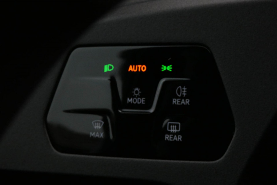 Volkswagen Caddy Cargo 2.0 TDI Style | DIGITAAL DISPLAY | LEDEREN STOELEN | NAVIGATIE | APLLE CARPLAY / ANDROID AUTO Volkswagen Caddy Cargo 2.0 TDI Style | DIGITAAL DISPLAY | LEDEREN STOELEN | NAVIGATIE | APLLE CARPLAY / ANDROID AUTO