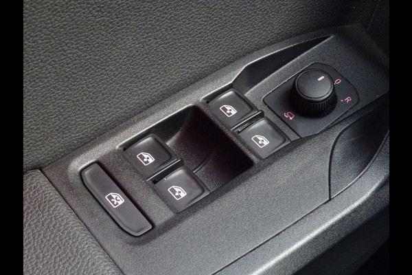 Seat Arona 1.0 TSI FR Launch Edition * CARPLAY * LUXE UITV. !!