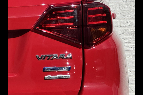 Suzuki Vitara 1.4 Boosterjet Style Smart Hybrid AllGrip Adaptive cruise Climate control Panoramadak Apple / Android Navigatie