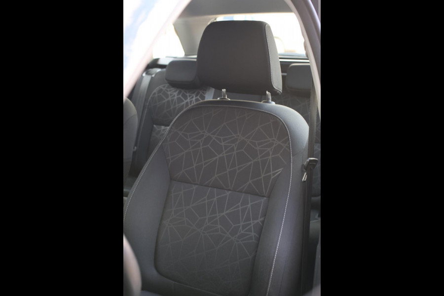 Škoda Fabia Combi 1.0 Clever *Cruise control*Airco*App connect*DAB*
