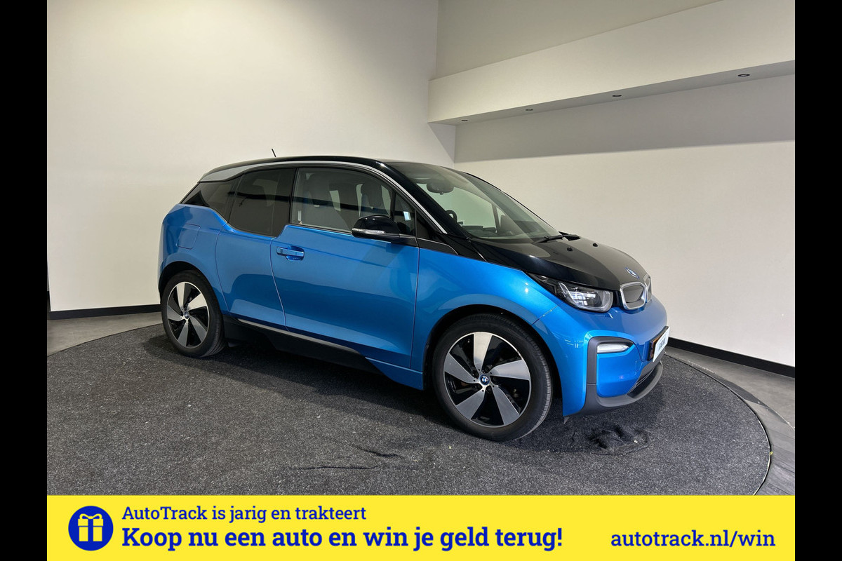 BMW i3 Basis iPerformance 94Ah 33 kWh | Warmtepomp! | Navigatie | Verwarmde voorstoelen | SoH (batterijcheck) 89 % score!