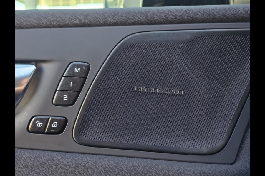 Volvo XC60 2.0 T8 Plug-in hybrid AWD Inscription|MEMORY|PANO|HEADUP|HARMANKARDON