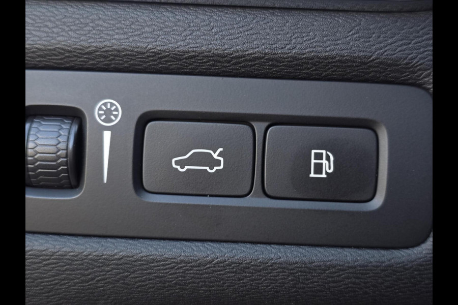 Volvo XC60 2.0 T8 Plug-in hybrid AWD Inscription|MEMORY|PANO|HEADUP|HARMANKARDON