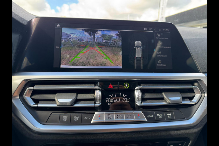 BMW 3 Serie Touring 330e xDrive High Executive Panorama Leder Camera