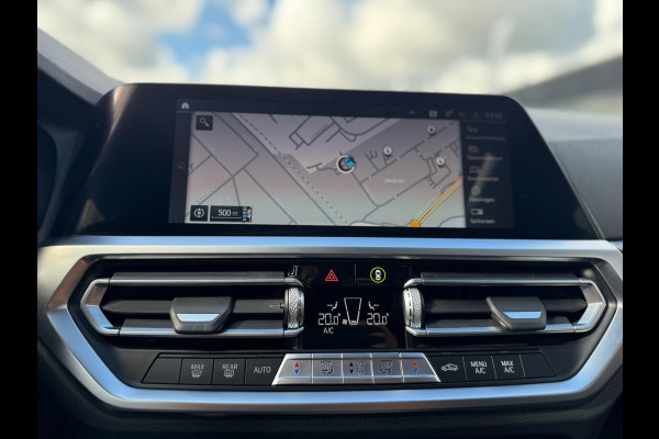 BMW 3 Serie Touring 330e xDrive High Executive Panorama Leder Camera