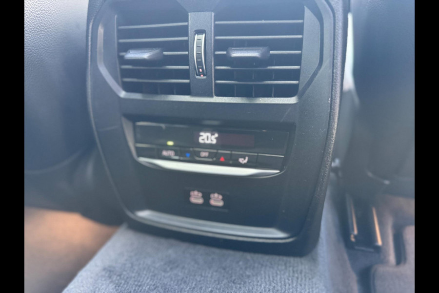 BMW 3 Serie Touring 330e xDrive High Executive Panorama Leder Camera
