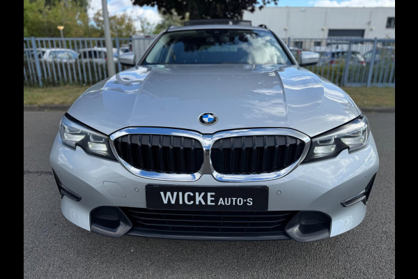BMW 3 Serie Touring 330e xDrive High Executive Panorama Leder Camera