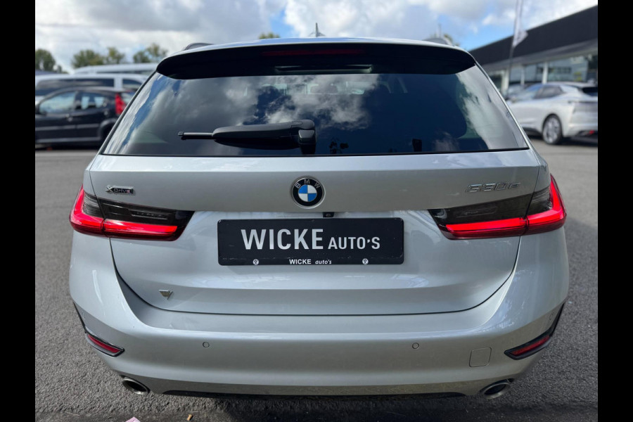 BMW 3 Serie Touring 330e xDrive High Executive Panorama Leder Camera