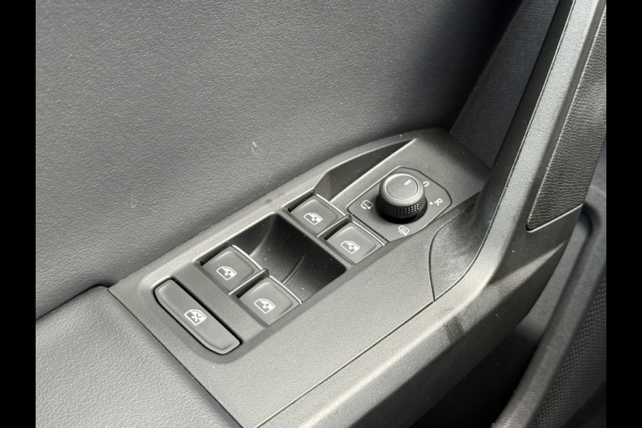 Seat Leon Sportstourer 1.0 eTSI FR Business Intense | Virtual | Apple Carplay | Clima | 18'' Inch