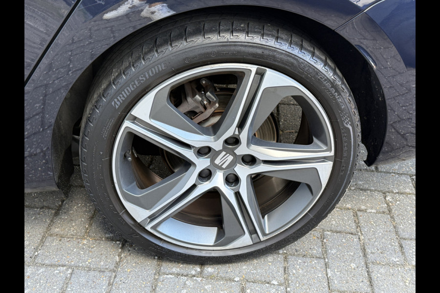 Seat Leon Sportstourer 1.0 eTSI FR Business Intense | Virtual | Apple Carplay | Clima | 18'' Inch