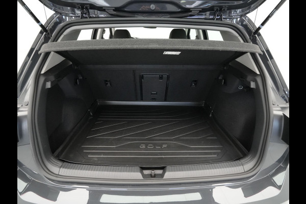 Volkswagen Golf 1.0 eTSI 110pk DSG Life Business Ergo Stoelen Navigatie Carplay 271