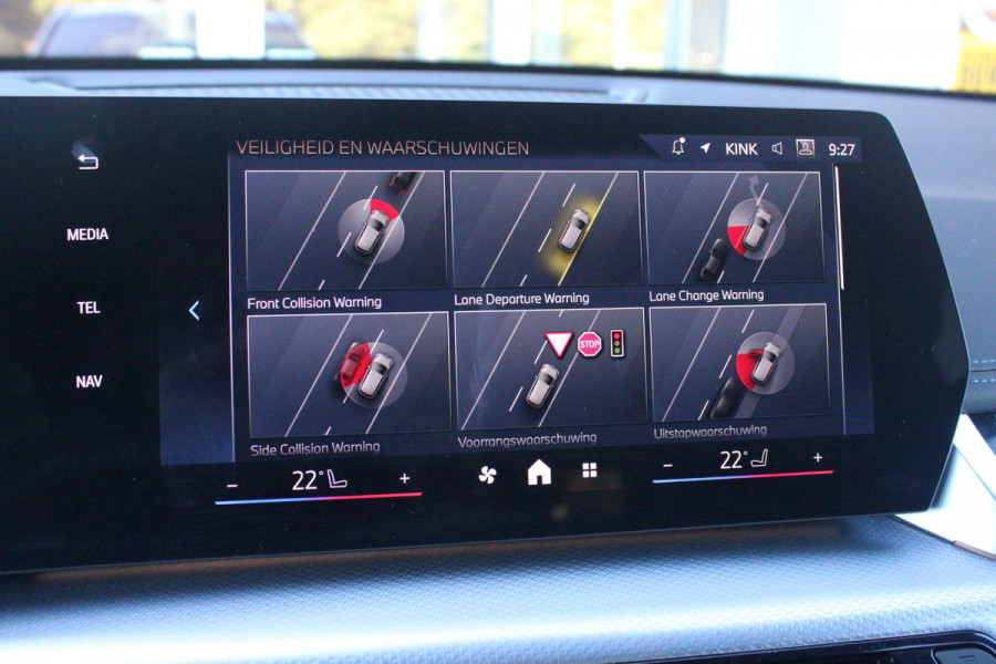 BMW X1 xDrive30e M-SPORT | PANORAMISCH SCHUIF/KANTEL DAK | ELEKTRISCH WEGKLAPBARE TREKHAAK | HARMAN/KARDON AUDIO SYSTEM | ALARMINSTALLATIE | ELEKTRISCH BEDIENBARE VOORSTOELEN MET GEHEUGENFUNCTIE "ACTIEVE ZITPLAATSEN" | STOEL VERWARMING | DRIVING ASSISTANT PROFESSIONAL MET O.A. ACTIVE LANE ASSIST | HARMAN HARDON AUDIO SYSTEM | SHADOW LINE | INNOVATION PAKKET MET O.A. 3D VIEW CAMERA'S, ADAPTIEVE LED KOPLAMPEN, HEAD UP DISPLAY, BMW LIVE PROFFESIONAL DASHBOARD, DRAADLOZE TELEFOONLADER | NAVIGATIE | DRAADLOZE APPLE CARPLAY/ANDROID AUTO | DAB+ RADIO | ELEKTRISCH BEDIENBARE ACHTERKL