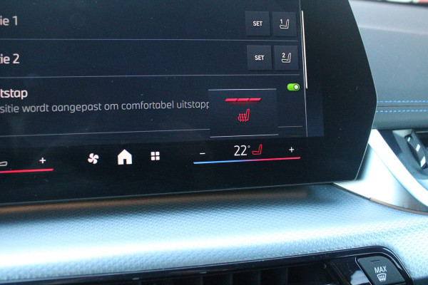 BMW X1 xDrive30e M-SPORT | PANORAMISCH SCHUIF/KANTEL DAK | ELEKTRISCH WEGKLAPBARE TREKHAAK | HARMAN/KARDON AUDIO SYSTEM | ALARMINSTALLATIE | ELEKTRISCH BEDIENBARE VOORSTOELEN MET GEHEUGENFUNCTIE "ACTIEVE ZITPLAATSEN" | STOEL VERWARMING | DRIVING ASSISTANT PROFESSIONAL MET O.A. ACTIVE LANE ASSIST | HARMAN HARDON AUDIO SYSTEM | SHADOW LINE | INNOVATION PAKKET MET O.A. 3D VIEW CAMERA'S, ADAPTIEVE LED KOPLAMPEN, HEAD UP DISPLAY, BMW LIVE PROFFESIONAL DASHBOARD, DRAADLOZE TELEFOONLADER | NAVIGATIE | DRAADLOZE APPLE CARPLAY/ANDROID AUTO | DAB+ RADIO | ELEKTRISCH BEDIENBARE ACHTERKL