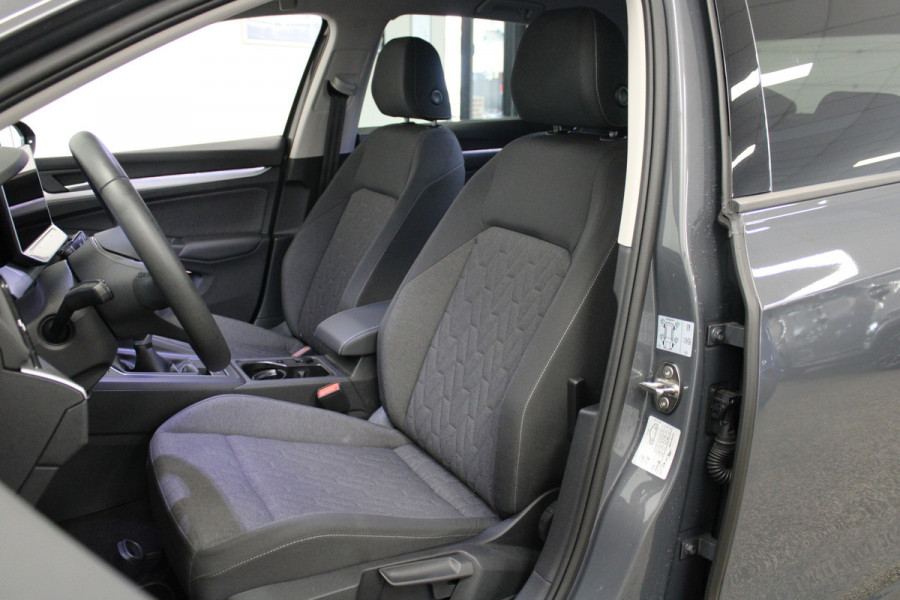 Volkswagen Golf 1.5 TSI Life Edition