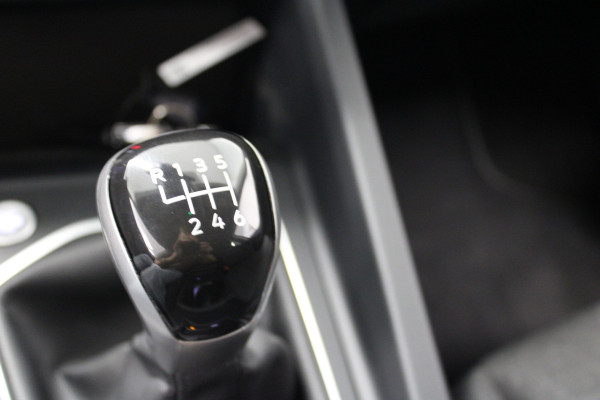 Volkswagen Golf 1.5 TSI Life Edition