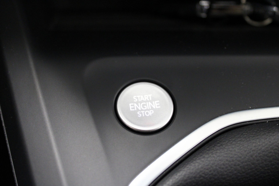 Volkswagen Golf 1.5 TSI Life Edition