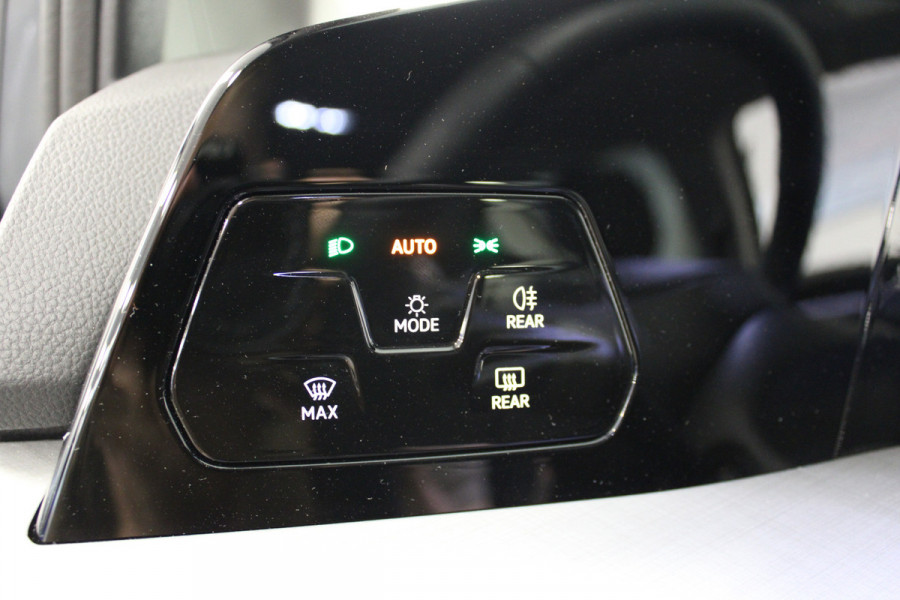 Volkswagen Golf 1.5 TSI Life Edition