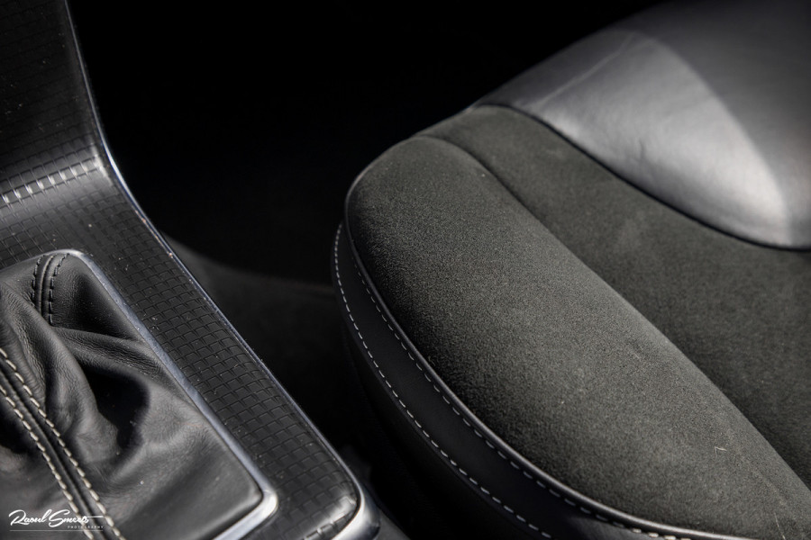 Volvo V40 1.5 T3 Polar+ Sport | R-design | Harman Kardon | Trekhaak.afnb | Keyless | Cruise control |