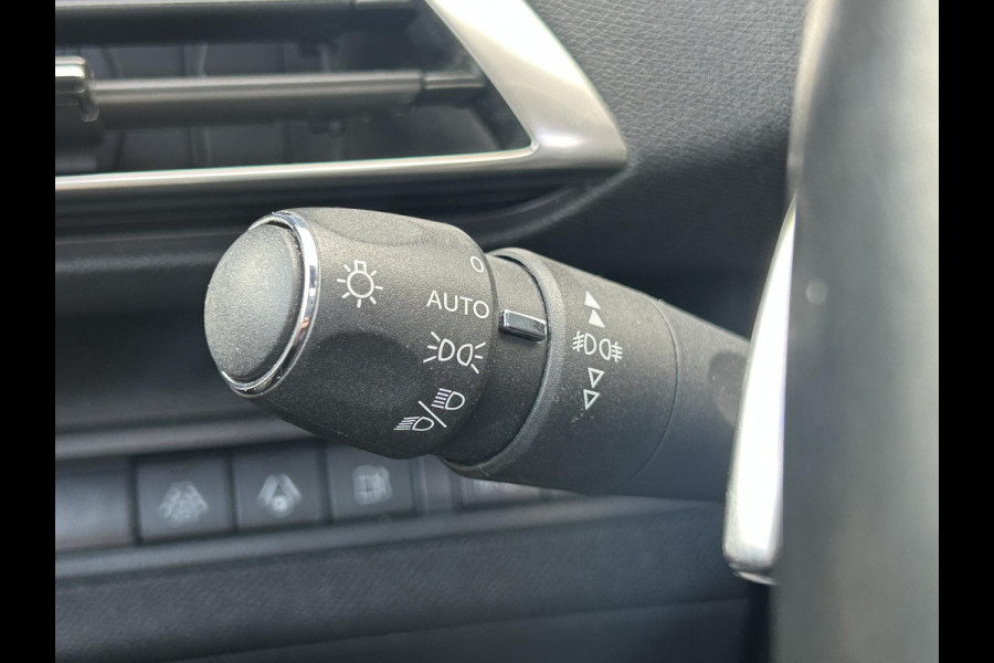 Peugeot 3008 1.6 HYbrid4 | 4x4 300pk GT | Nappaleder | Panoramadak | El.kofferklep | Zeer compleet | Incl. 12 mnd garantie
