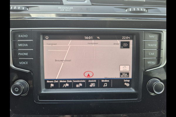Volkswagen Touran 1.2 TSI Comfortline Adap- Cruise,navigatie,airco,parkeersensoren,