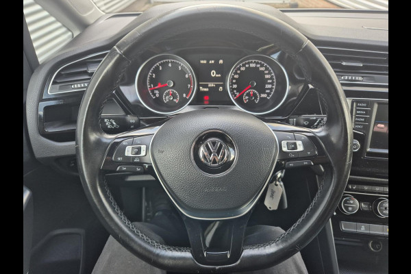 Volkswagen Touran 1.2 TSI Comfortline Adap- Cruise,navigatie,airco,parkeersensoren,